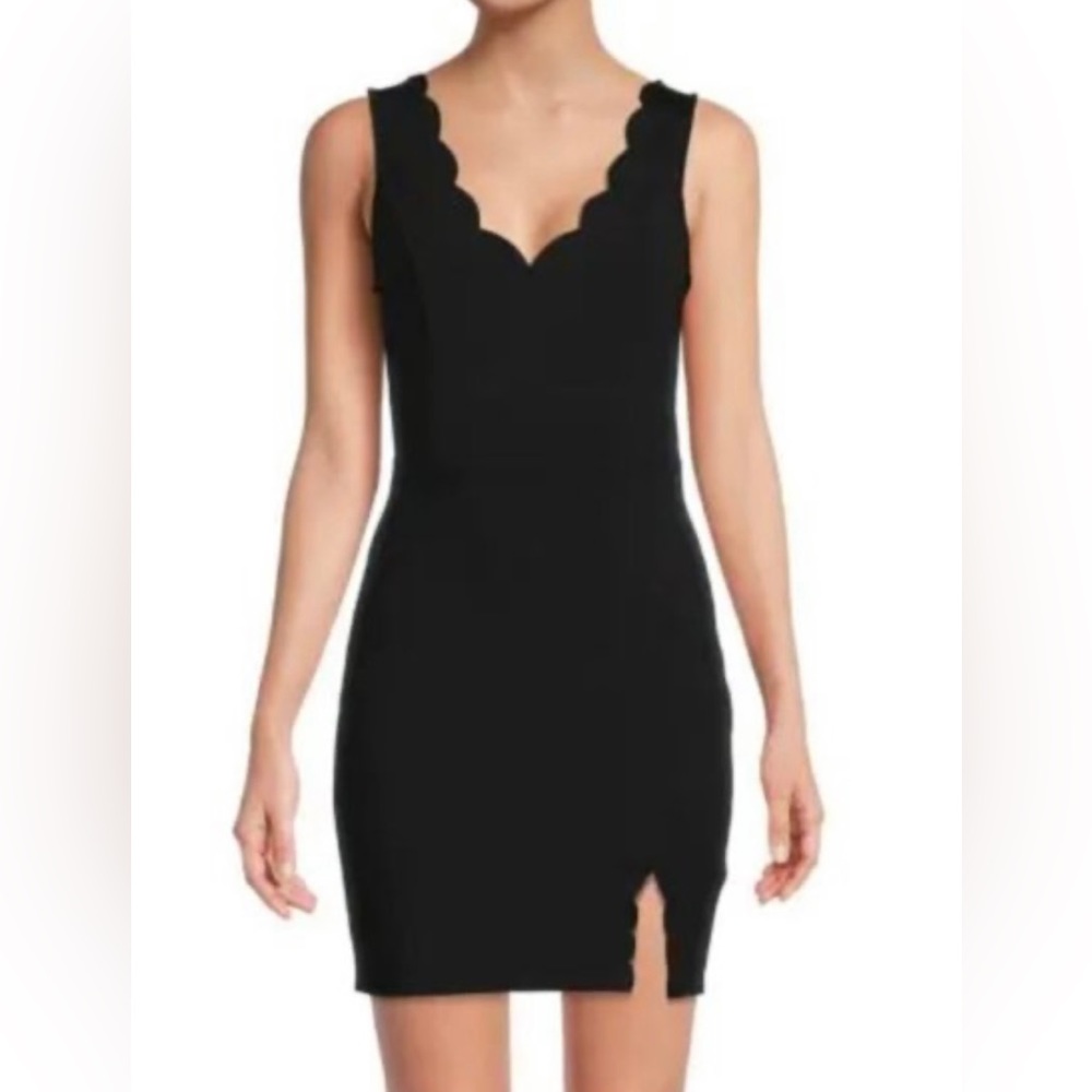 BETSEY JOHNSON Little Black Sleeveless Dress